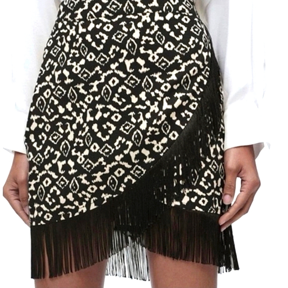 Zara Fringe Wrap Mini Skirt in Black and Off White Size S New With Tags